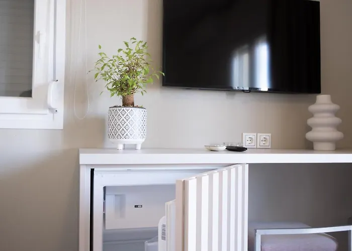 Vertigo Seaside Apart-hotel 3*