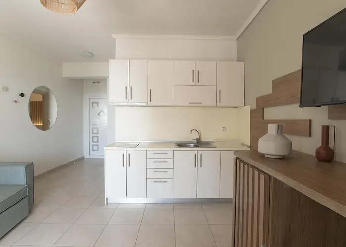 Vertigo Seaside 3* Nikiti (Sithonia)