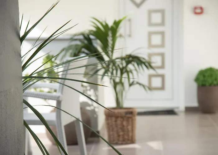 Vertigo Seaside Apart-hotel 3*