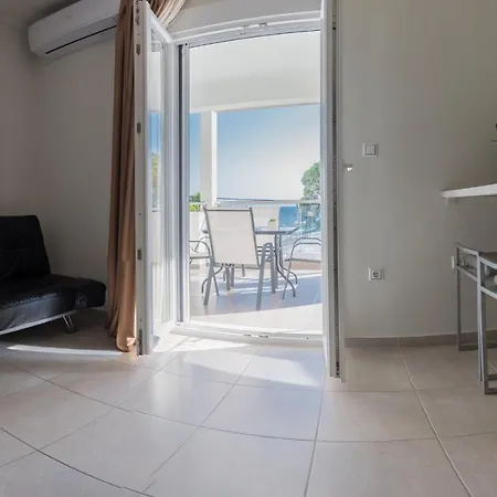 아파트호텔 Vertigo Seaside 3*