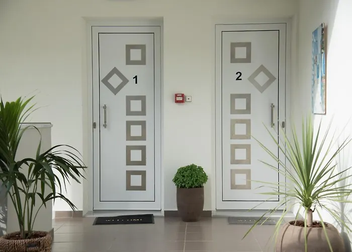 Vertigo Seaside Apartahotel