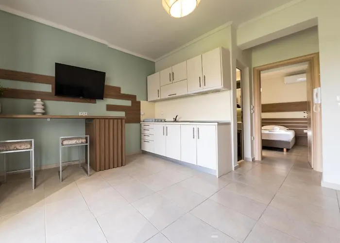 Vertigo Seaside 3* Nikiti (Sithonia)